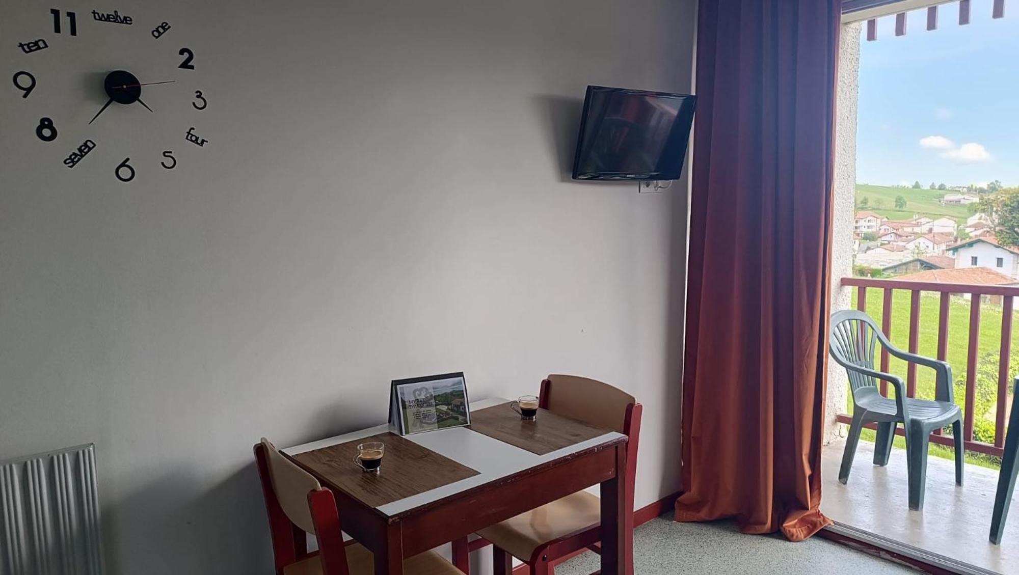Adour Piscine Vue Montagnes Apartment Souraide Ngoại thất bức ảnh
